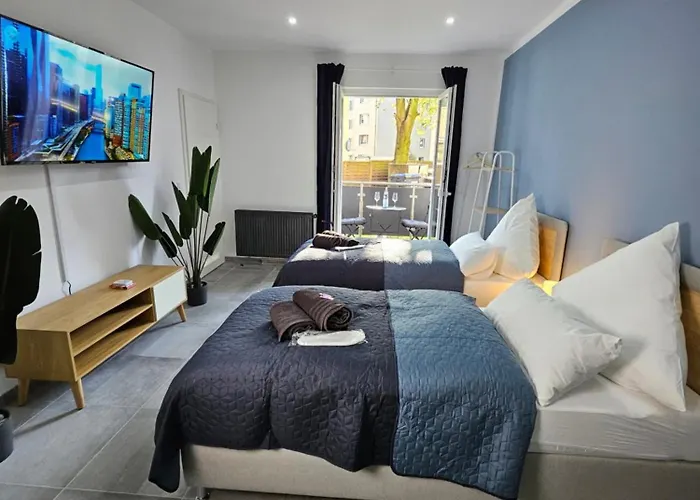 Modern Homes - Voll Ausgestatte Wohnung - Balkon - Hotelbetten - 4K Tv - Wlan