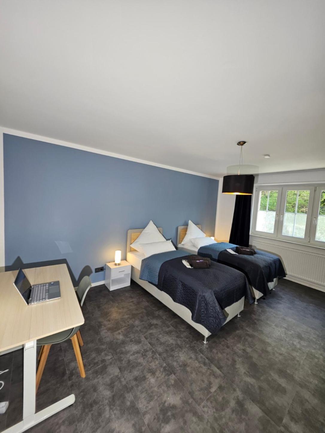 Apartment Modern Homes - Voll Ausgestatte - Balkon - Hotelbetten - 4k Tv - Wlan