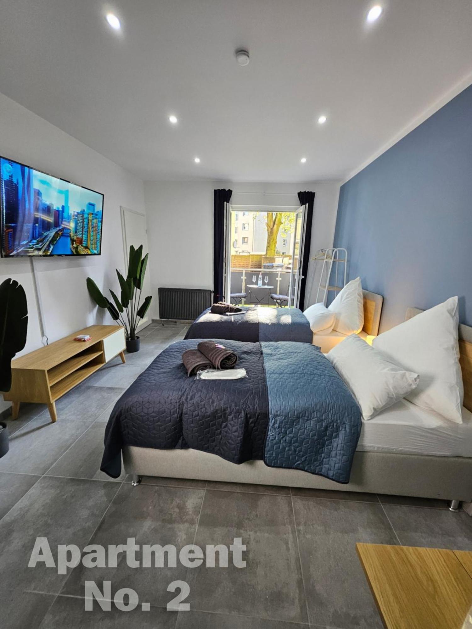 Modern Homes - Voll Ausgestatte - Balkon - Hotelbetten - 4k Tv - Wlan Apartment *